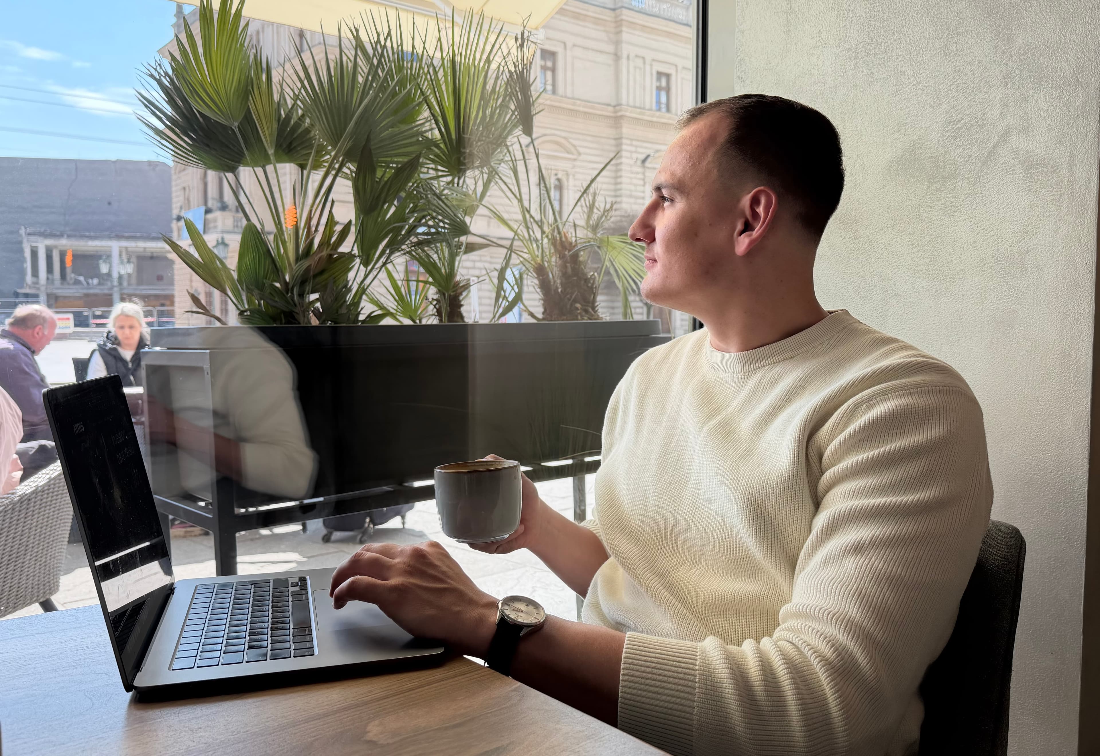 David Kittel při práci na finanční strategii